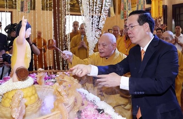 state leader extends greetings on lord buddha s birth anniversary in hcm city picture 1