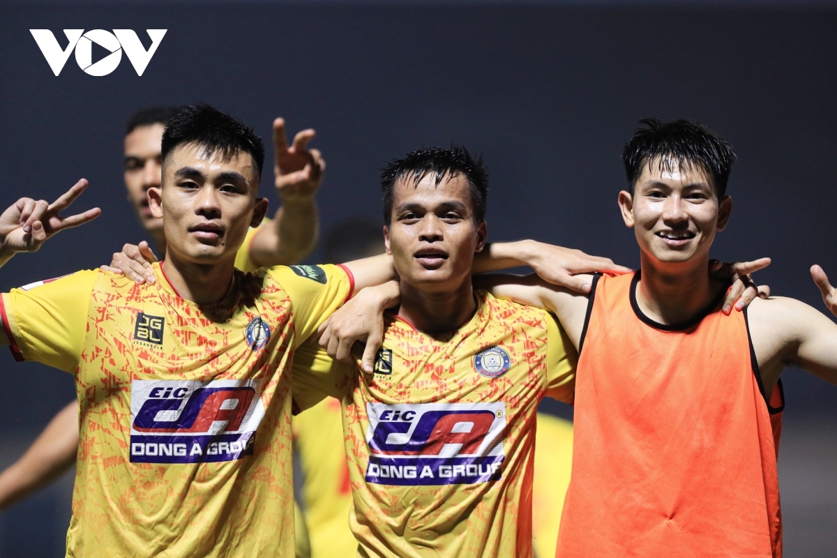 Thanh Hoá lập hat-trick giải thưởng tháng 4 V-League 2023