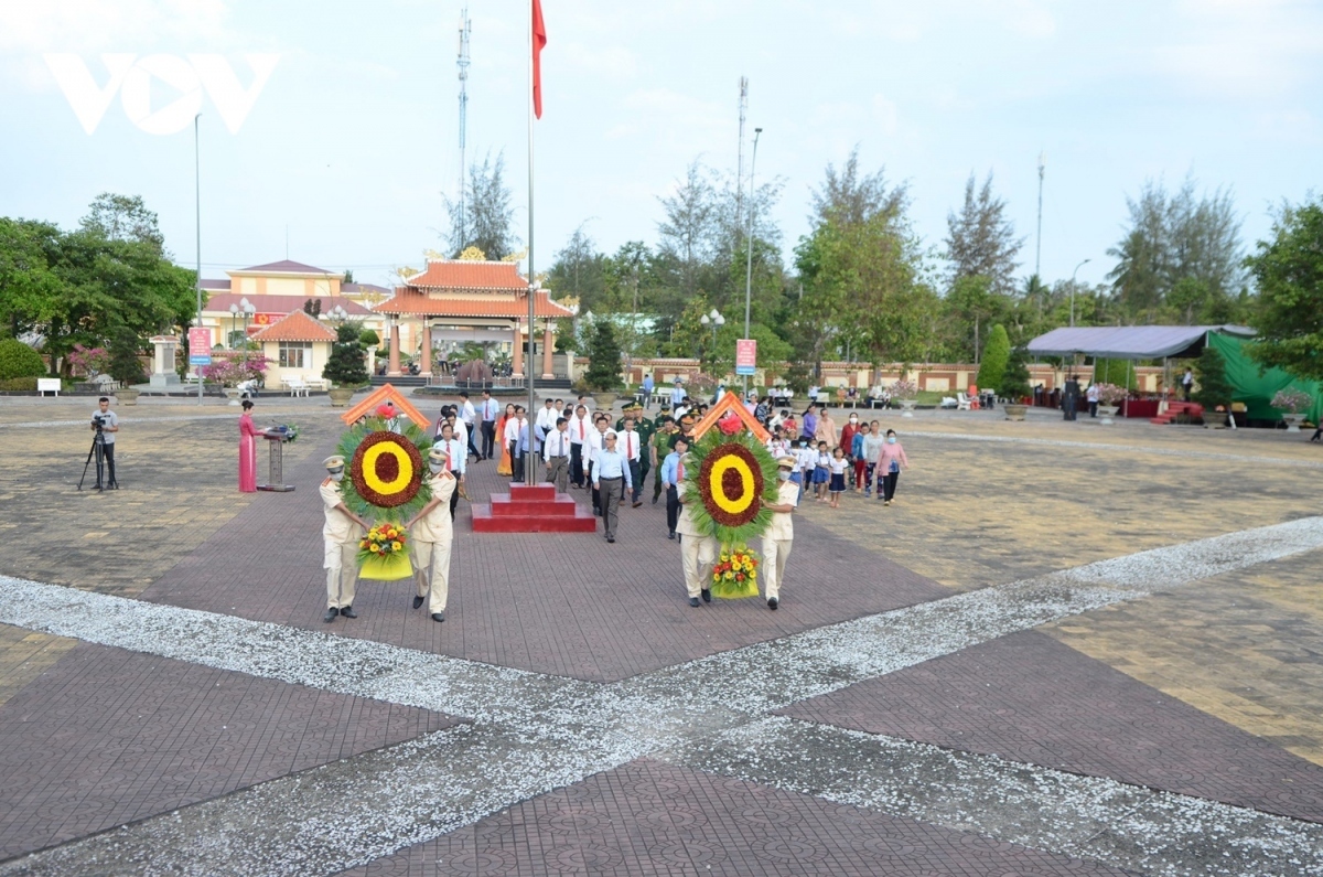 president ho chi minh temples in mekong delta region picture 2