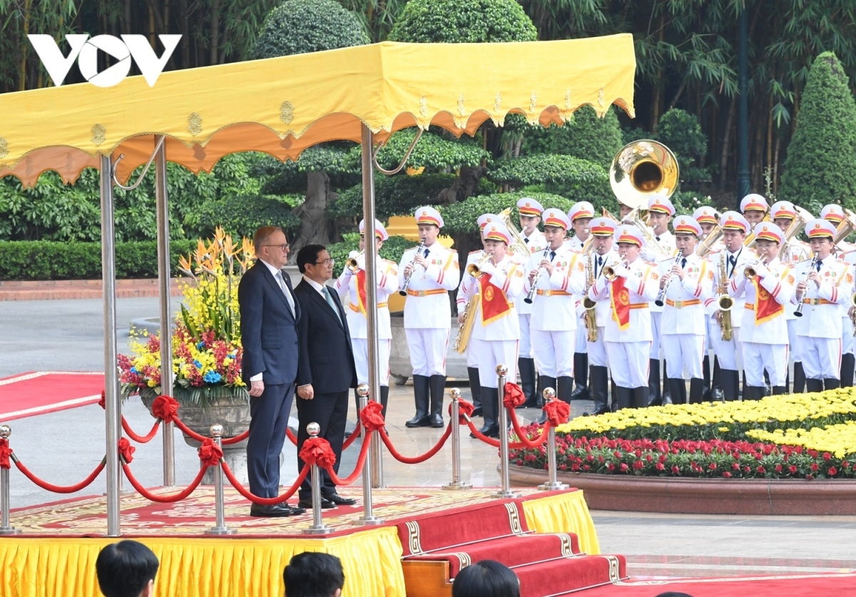 welcome ceremony held for australian pm in hanoi picture 1