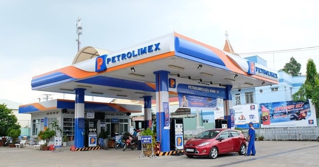 petrolimex sets target of raising profit by 42 in 2023 picture 1
