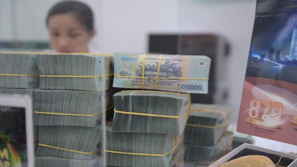 vietnam s g-bond yield curves shift downward sharply adb picture 1 vietnam s g-bond yield curves shift downward sharply adb picture 1