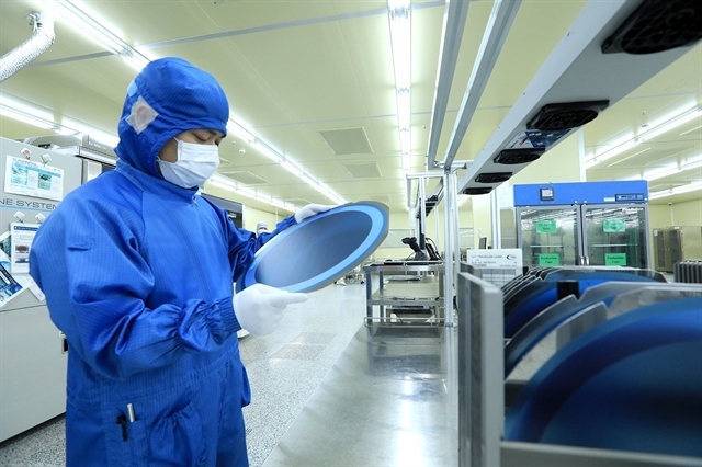 vietnam attracts global semiconductor manufacturers picture 1