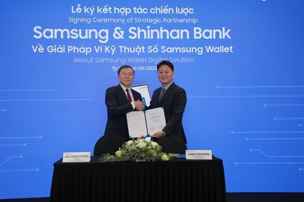 samsung, shinhan bank jointly bring wallet solution closer to vietnamese picture 1