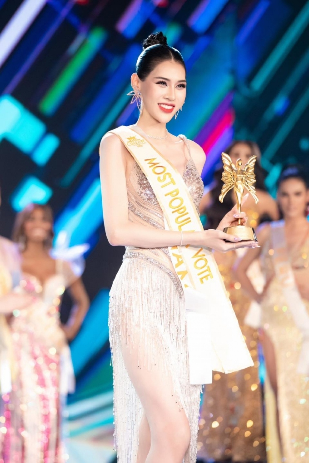 vietnam claims top 11 finish at miss international queen transgender pageant picture 1