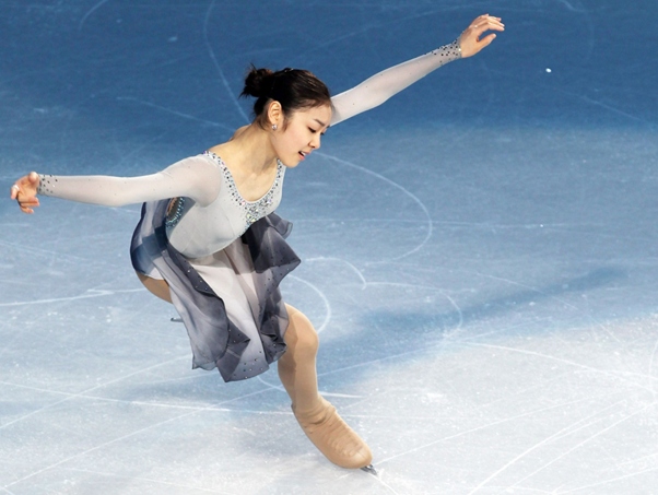 huyen thoai truot bang kim yuna khoe ve thanh lich, quyen ru tren tap chi elle hinh anh 9