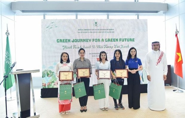 vietnam, saudi arabia share vision for greener future picture 1