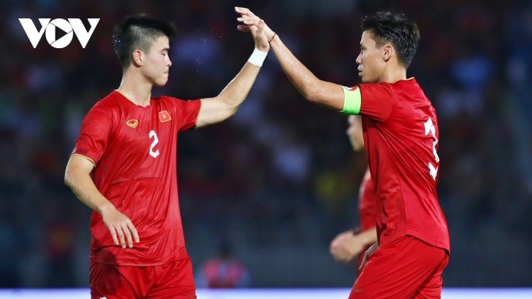vietnam defeat hong kong china 1-0 in a friendly game picture 1