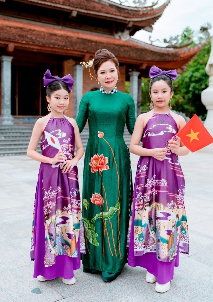 ao dai collection features vietnam-japan culture picture 6