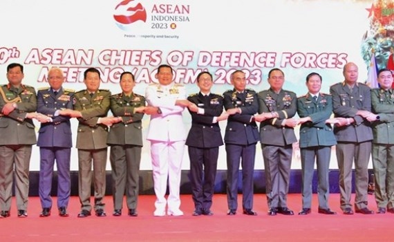 vietnam shows responsible engagement at asean chiefs of defence forces meeting picture 1