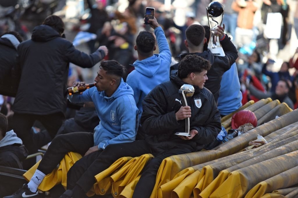 bien nguoi tai uruguay chao don nha vo dich u20 world cup 2023 hinh anh 10