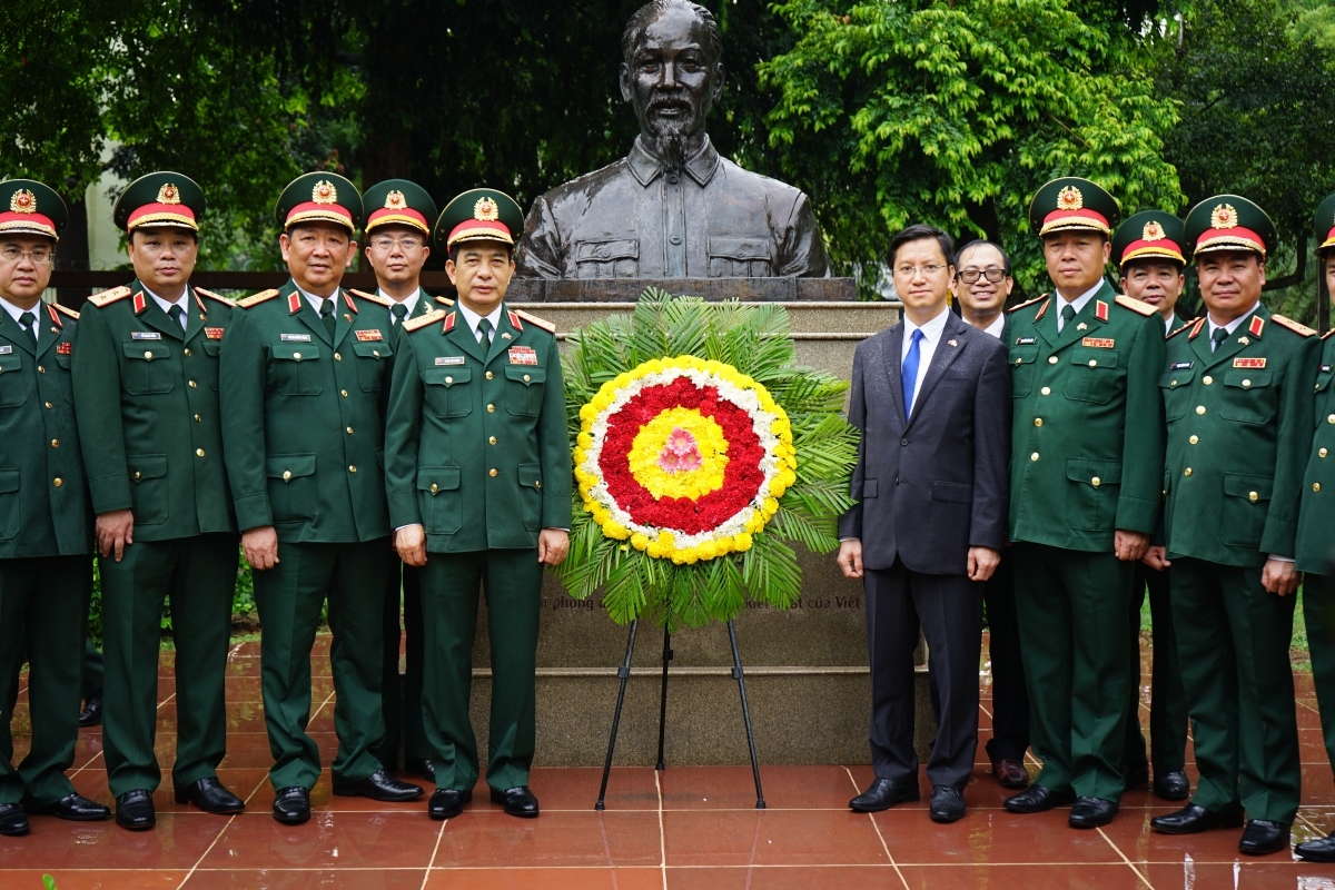 defence cooperation an important pillar in vietnam-india relations picture 3