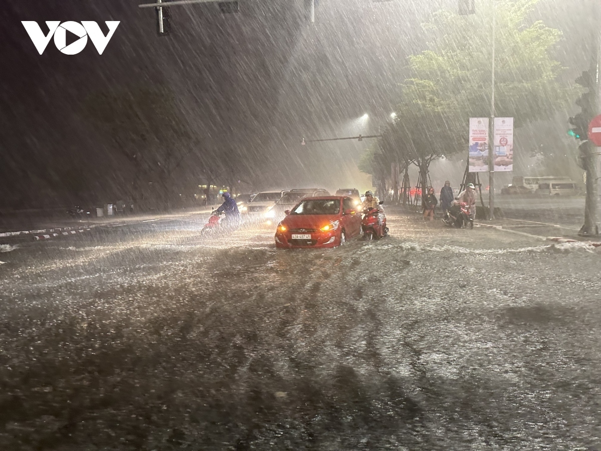 heavy rain helps relax vietnam power cuts picture 1
