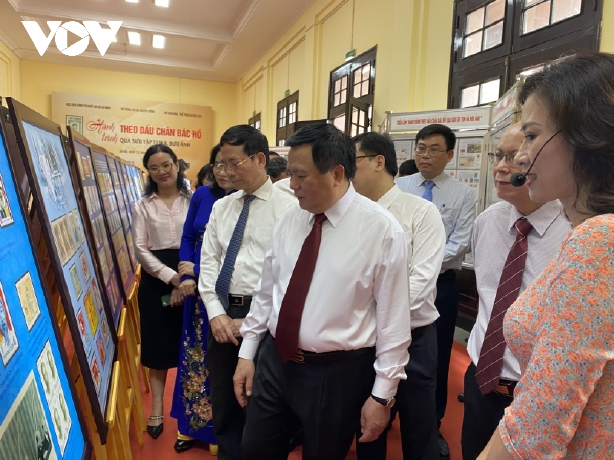 exhibition on president ho chi minh through stamps, postcards picture 1