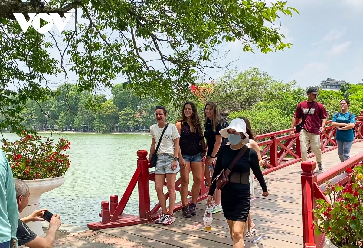 hanoi, hcm city among most popular city destinations this summer picture 1
