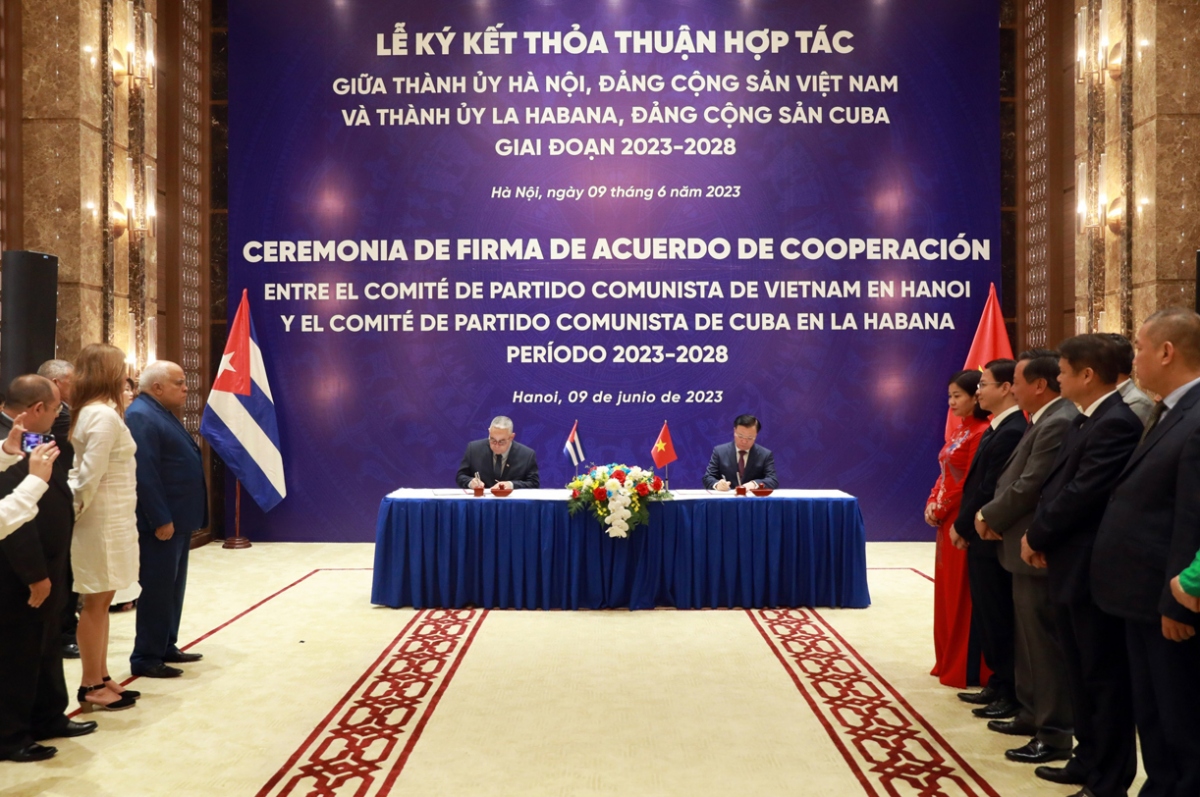 bi thu thanh uy ha noi hoi dam voi bi thu thanh uy la habana cuba hinh anh 3