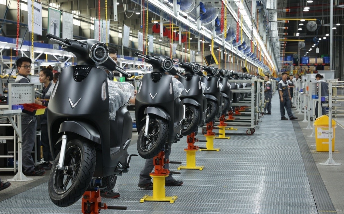 motorbike market saturated, investors see potential in electric motorbikes picture 1