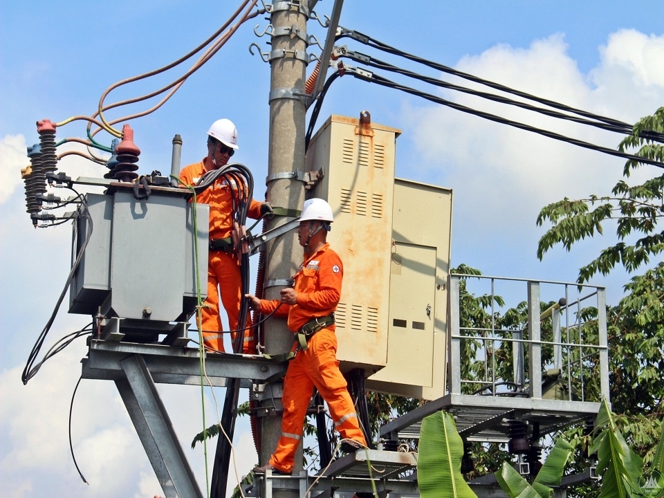 EVNNPC: Đảm bảo vận hành ổn định hệ thống, tiết giảm theo lệnh của điều độ