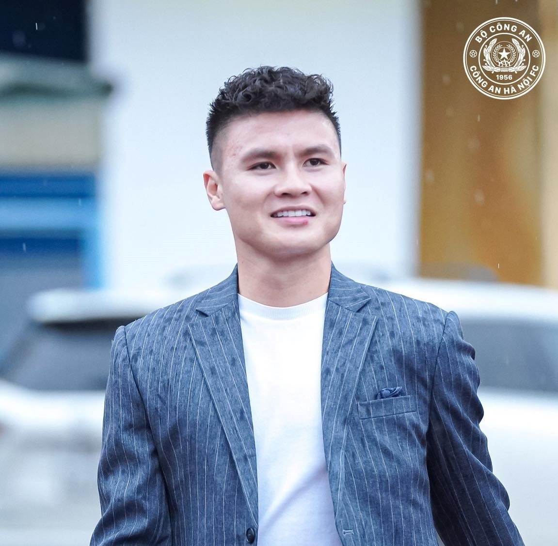 cong an ha noi len ngoi dau bang v-league 2023 trong ngay quang hai ra mat cDv hinh anh 5