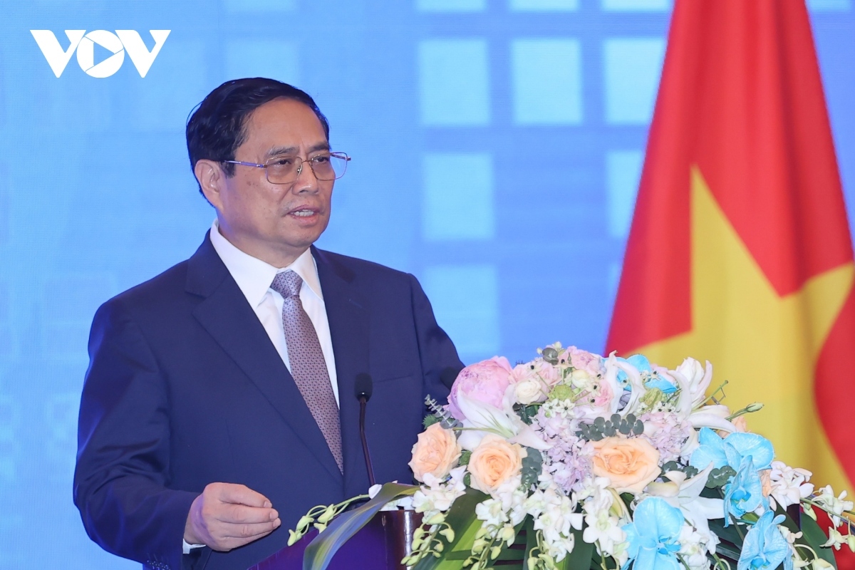 pm chinh calls on china to go ahead with expanded investment in vietnam picture 3
