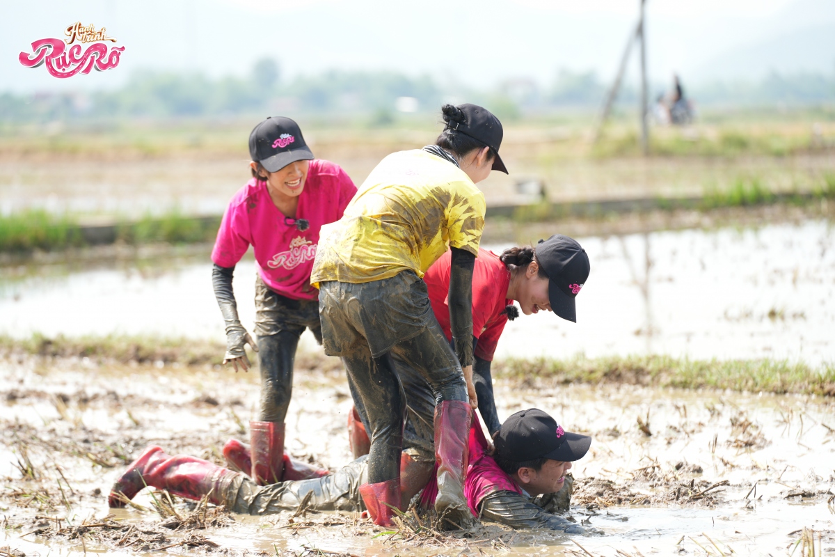 truong giang lao dao, keu cuu tren bai bun o binh Dinh hinh anh 2