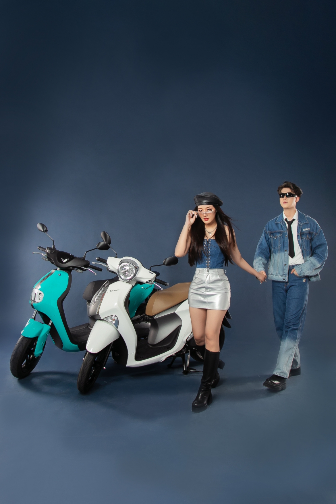 fanny - vu thinh cap doi theo duoi phong cach song thong minh va ung dung cong nghe hinh anh 1