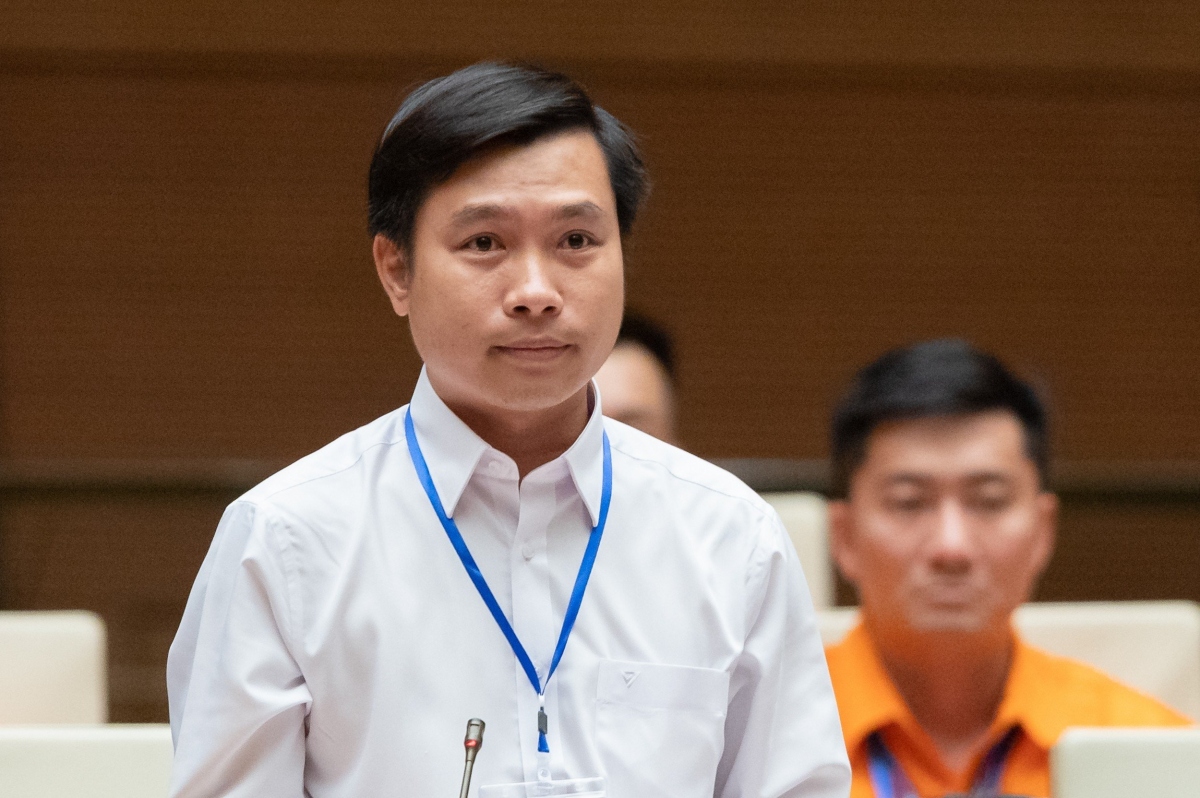Người lao động lo lắng việc cán bộ “ngại tham mưu, ngại ký, ngại triển khai”