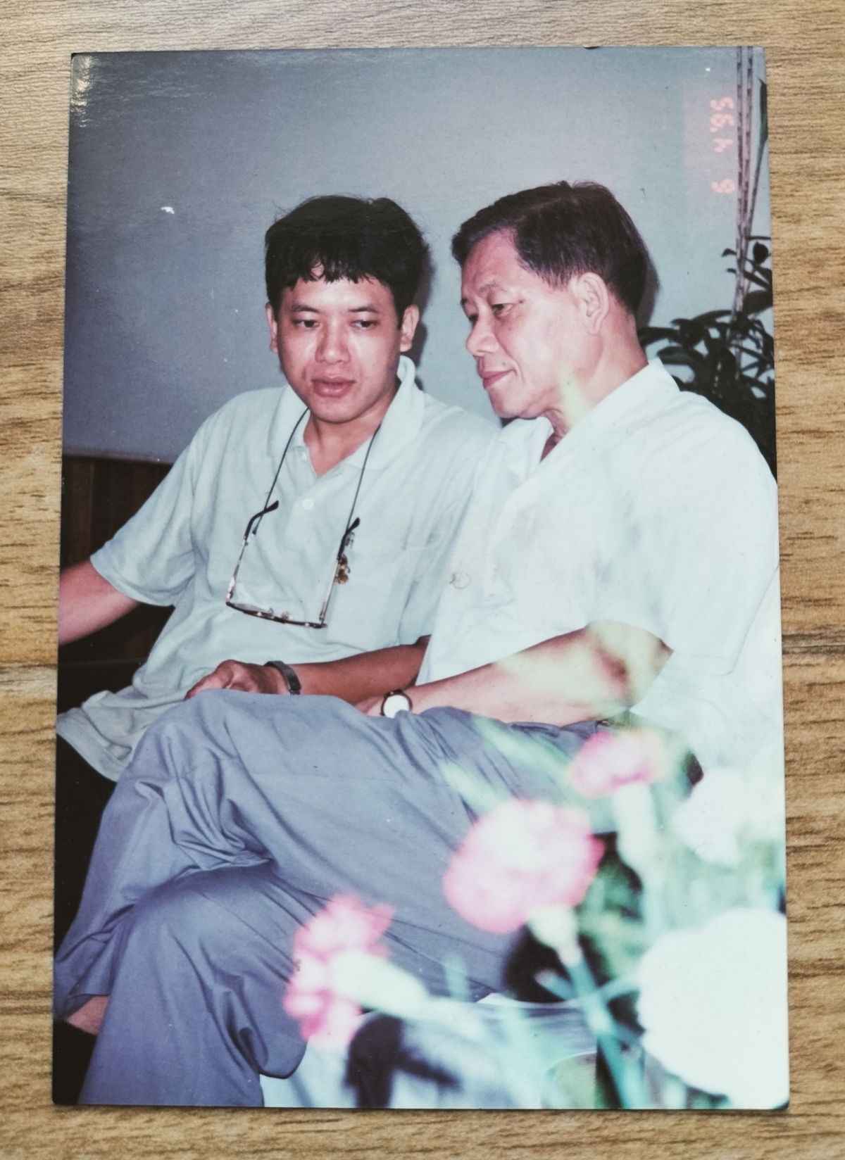 2 nguoi phu nu dac biet trong cuoc doi nguyen pho thu tuong nguyen khanh hinh anh 4