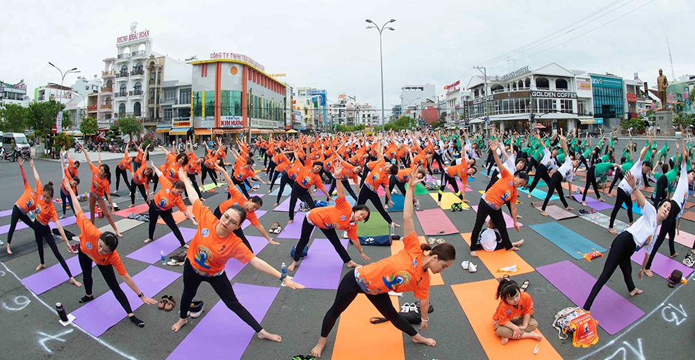 International Yoga Day takes place in An Giang