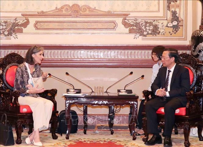 HCM City, UNDP Vietnam enhance development cooperation