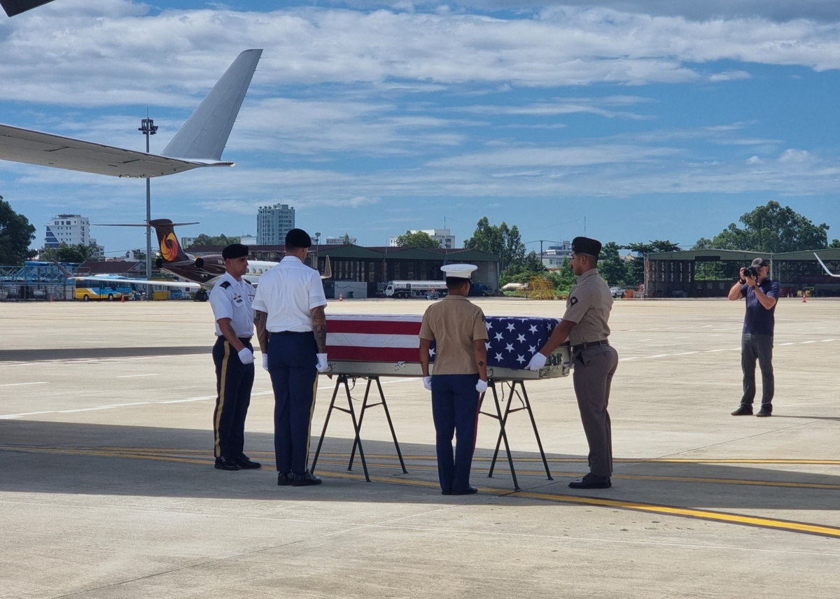 vietnam hands over remains of mia serviceman to us picture 1