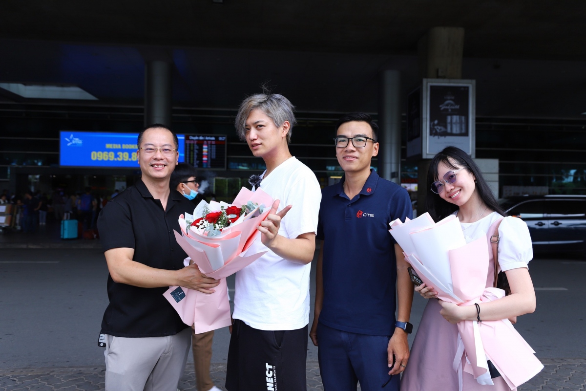 kamen rider decade star arrives in vietnam for manga comic festival picture 5