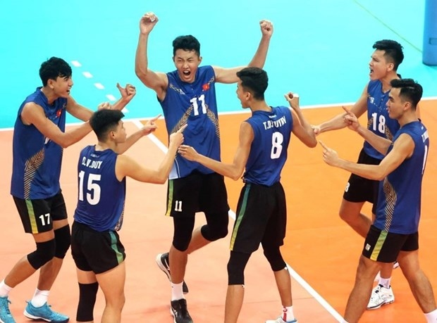 vietnamese male volleyballers advance to avc challenge cup semifinals picture 1