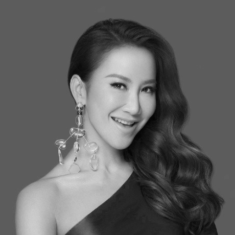 ngay to chuc tang le diva coco lee duoc gia dinh an dinh hinh anh 3
