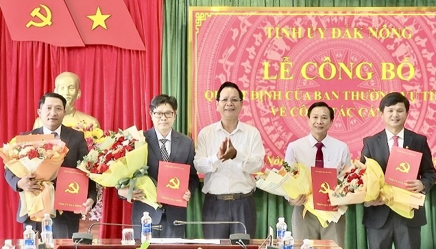 Đắk Nông luân chuyển, điều động, bổ nhiệm 9 cán bộ sở ban ngành và cấp huyện
