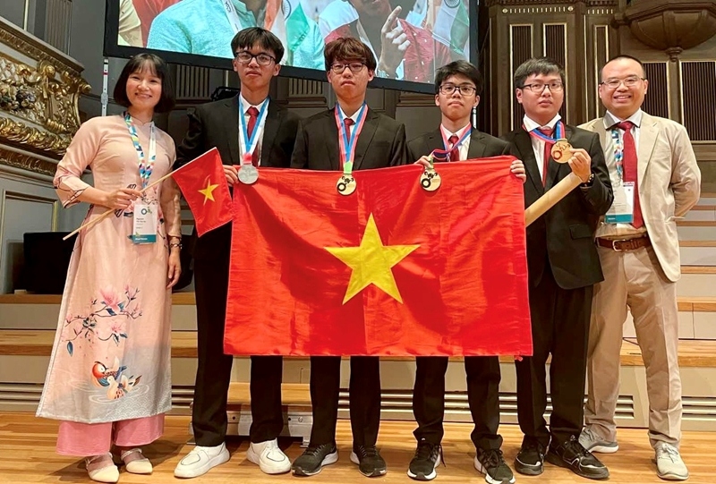 vietnam in third place at international chemistry olympiad picture 1