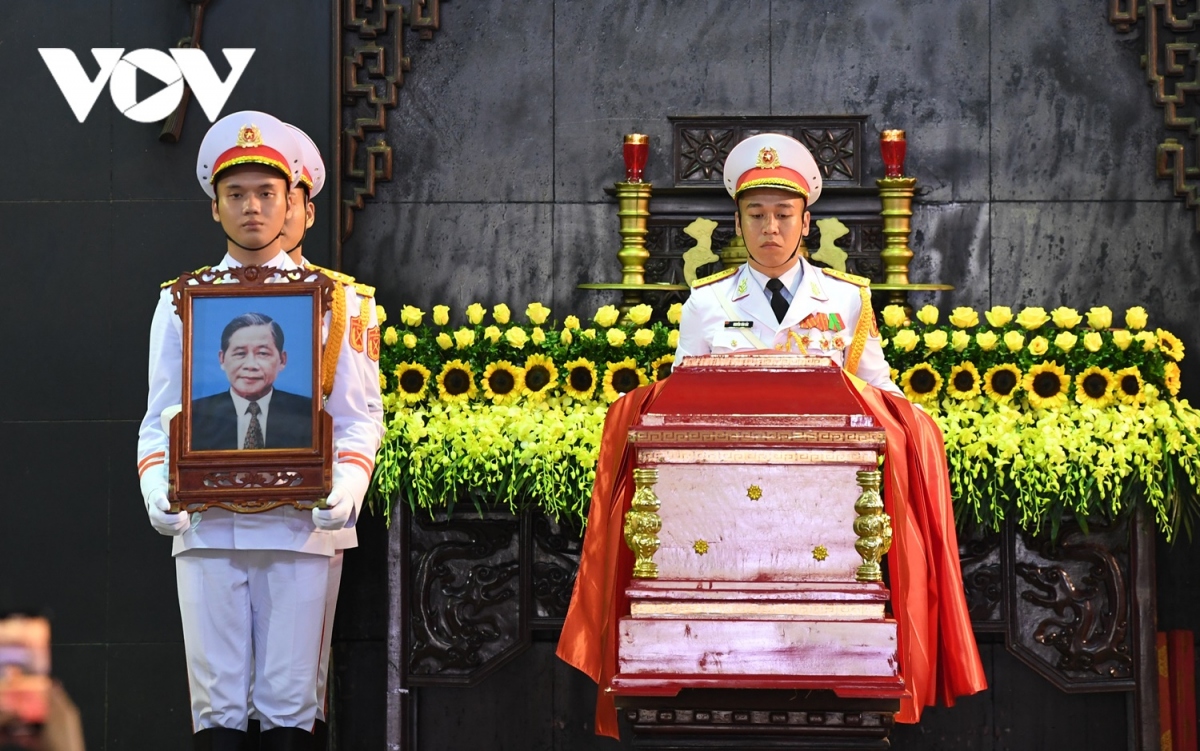 tổ chức trang trọng lễ viếng và truy điệu nguyên phó thủ tướng nguyễn khánh hình ảnh 18 to chuc trang trong le vieng va truy dieu nguyen pho thu tuong nguyen khanh hinh anh 18