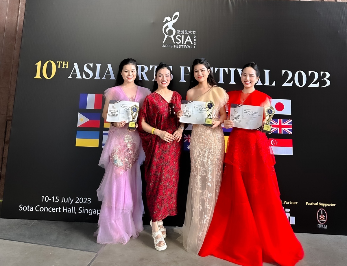 Vietnamese representatives win gold at the 2023 Asia Arts Festival