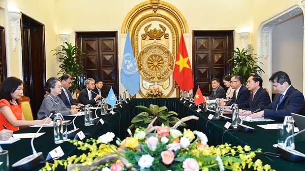 vietnam attaches importance to cooperation with escap fm picture 1