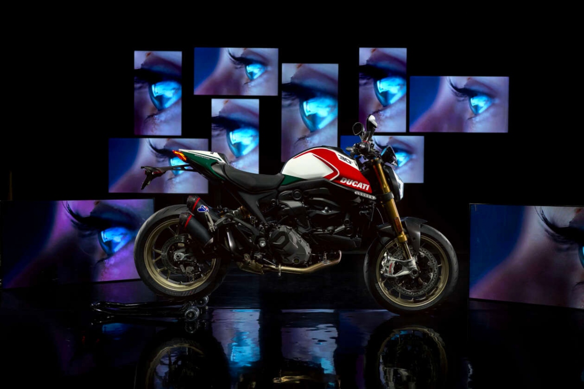 ducati monster 30th anniversary 2023 phien ban ky niem lo dien hinh anh 1