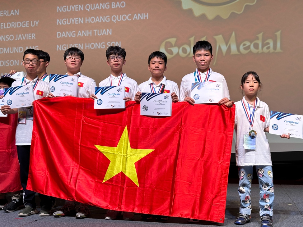 all vietnamese students at world mathematics invitational 2023 win prizes picture 1