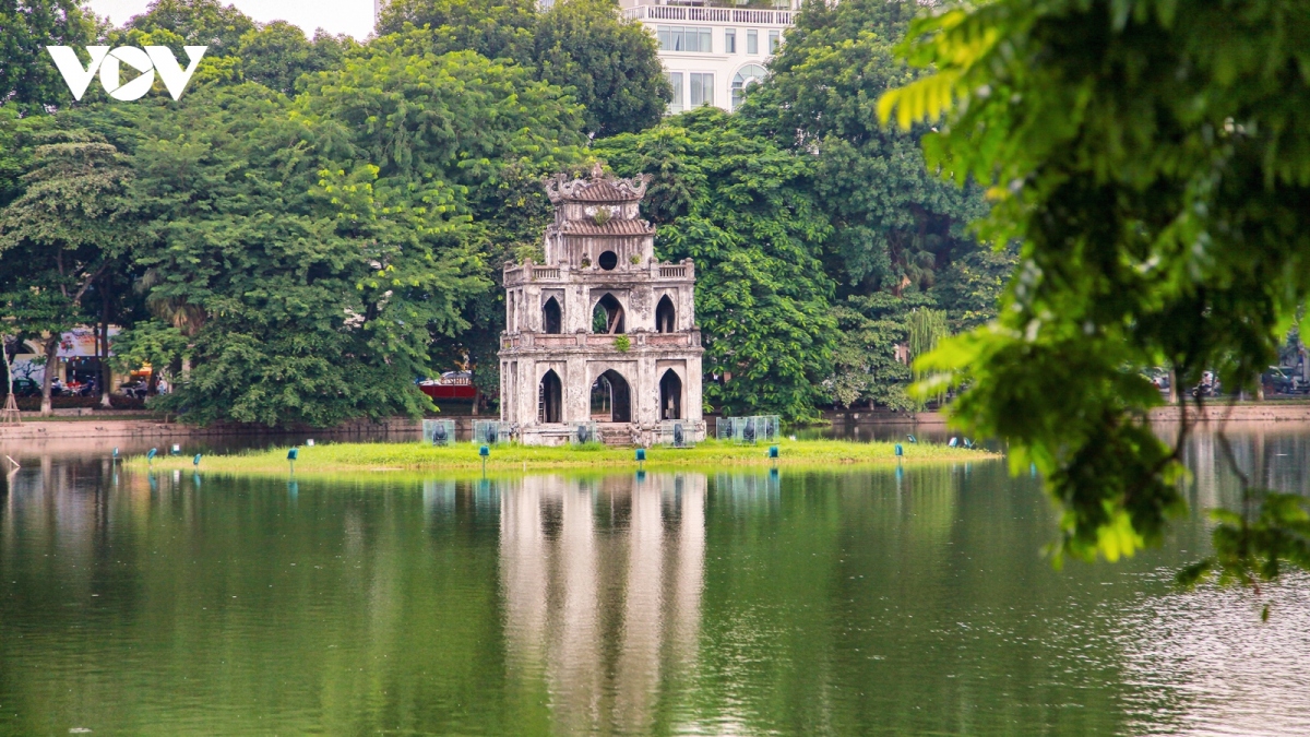tripzilla.com hanoi and ho chi minh city among best places to visit in vietnam picture 1