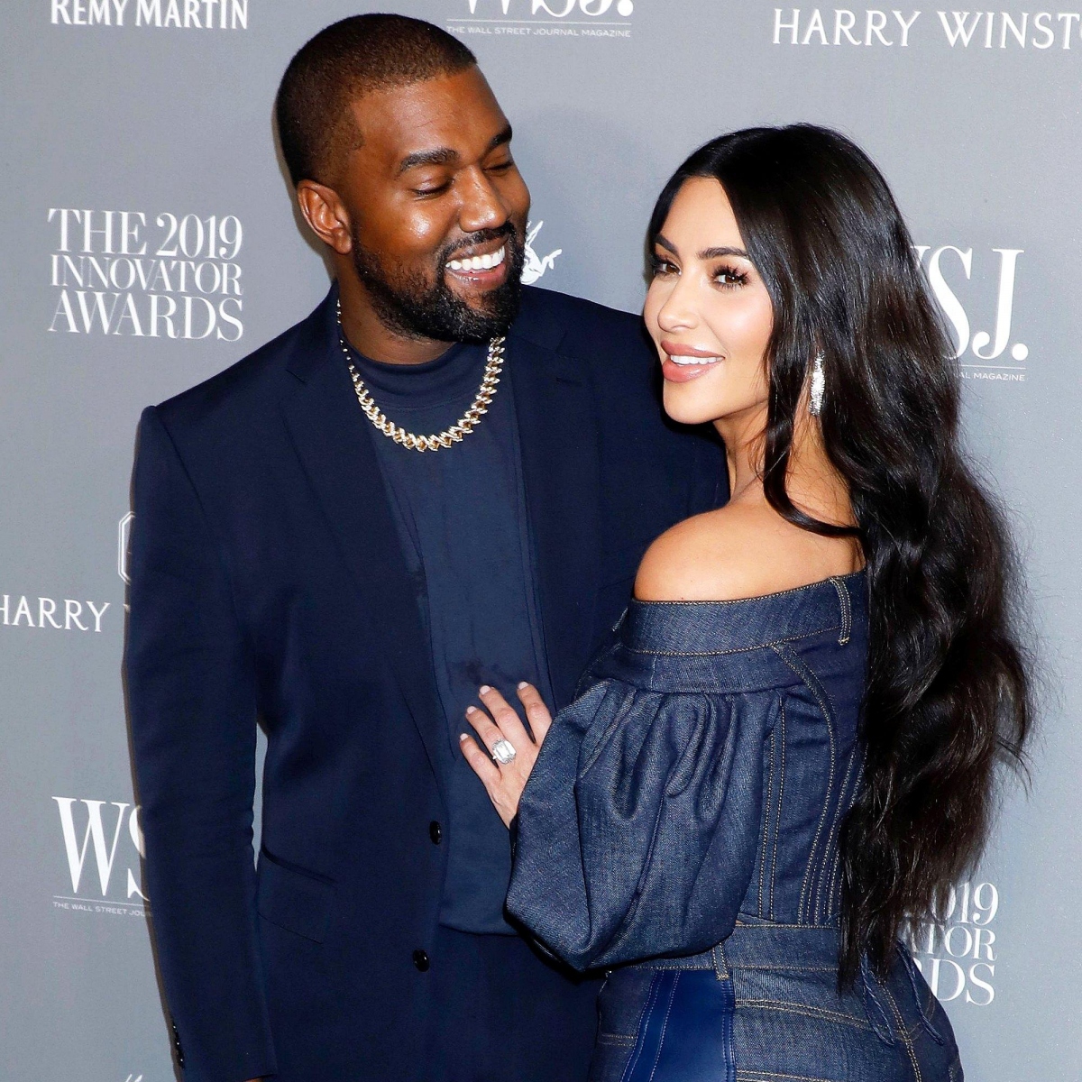 kim kardashian thua nhan hoi han khi yeu duong chong vanh hau ly hon kanye west hinh anh 1