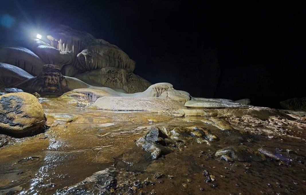 new cave discovered in tuyen quang picture 1 new cave discovered in tuyen quang picture 1