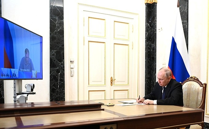 Nga tuyên bố sẽ đáp trả sau vụ khủng bố cầu Crimea