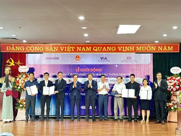 moit and samsung vietnam start smart factory project picture 1