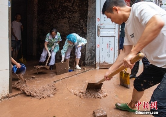 Chủ tịch Trung Quốc yêu cầu giảm thiệt hại thiên tai xuống mức thấp nhất