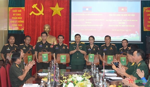 vietnamese, lao young officers promote exchanges picture 1