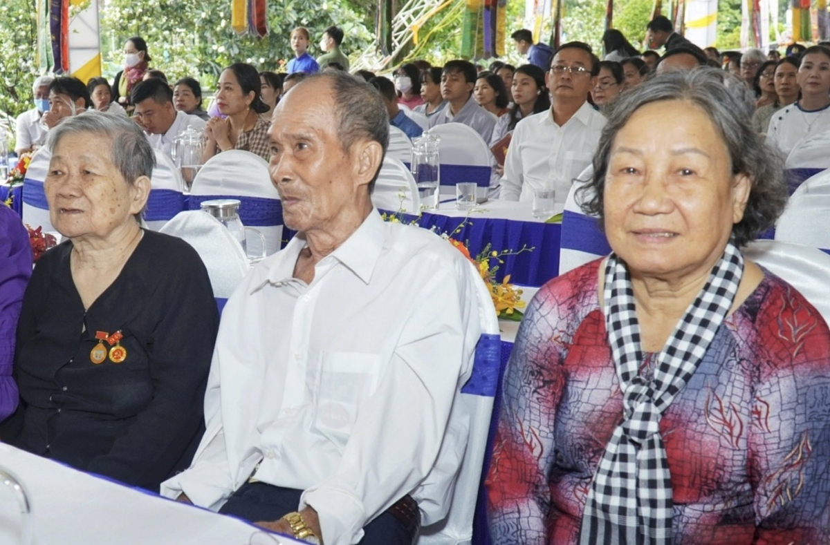 Trang trọng Lễ truy niệm các Anh hùng liệt sĩ hy sinh tại Côn Đảo