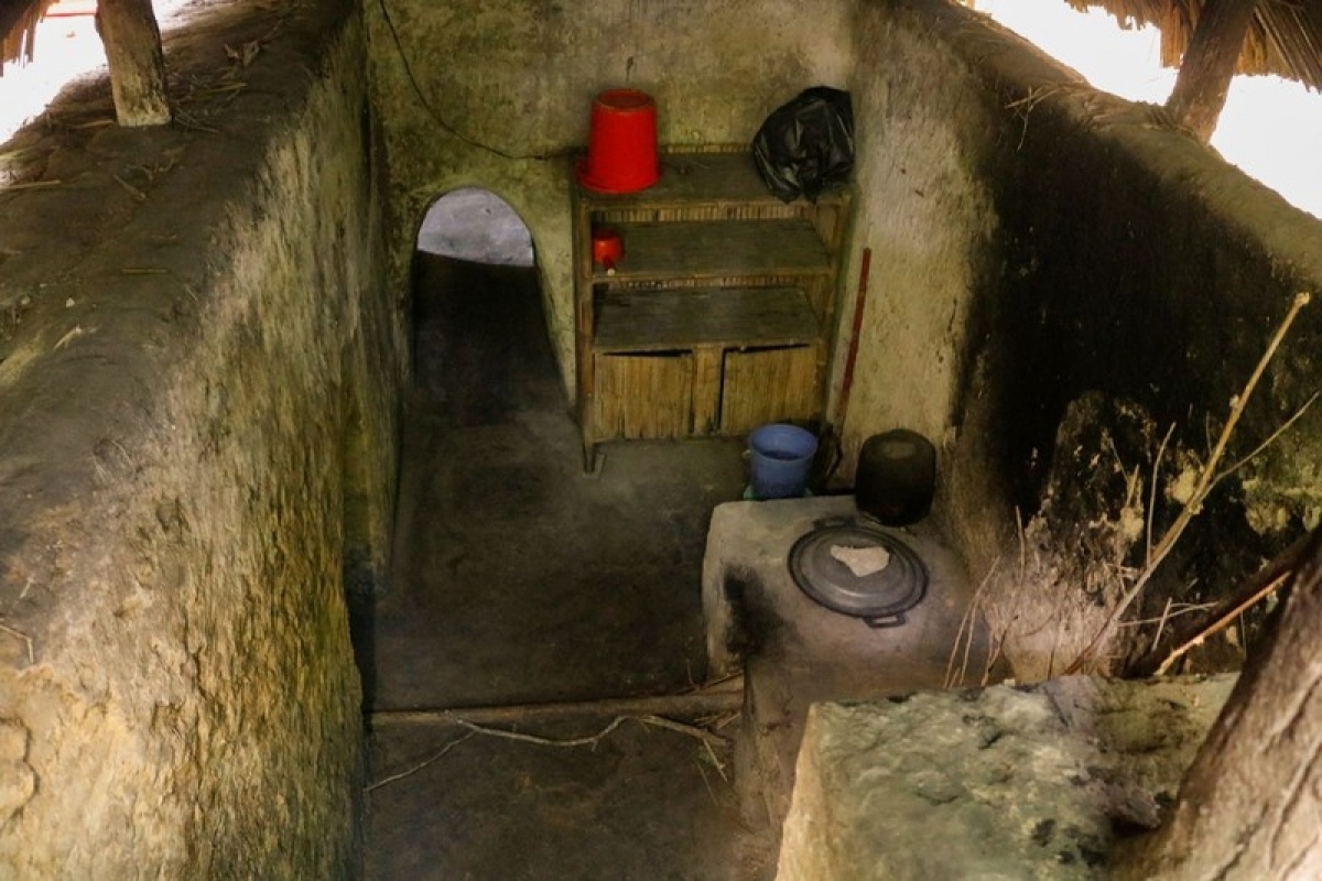 The Cu Chi Tunnels are one of the top 10 tourist attractions in the country. Guests can access the underground underpasses via the Ben Duoc site with the original tunnel system or the reconstructed Ben Dinh site. Both sites feature displays of the inventive snares the Vietnamese soldiers used, with guides telling the detailed but horrifying story of how they worked.